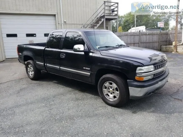 2003 Chevrolet Silverado 1500 Black Pickup Truck 67840 Miles