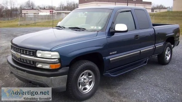 2003 Chevrolet Silverado 1500 Blue Pickup Truck 81848 Miles