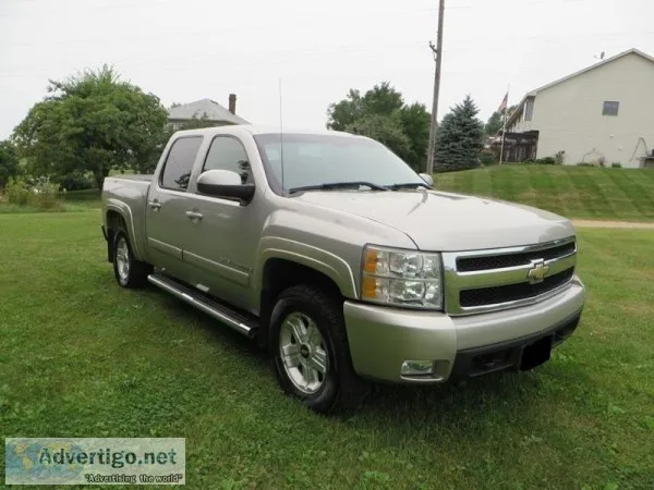 2007 Chevrolet Silverado 1500 Gray Pickup Truck 67667 miles