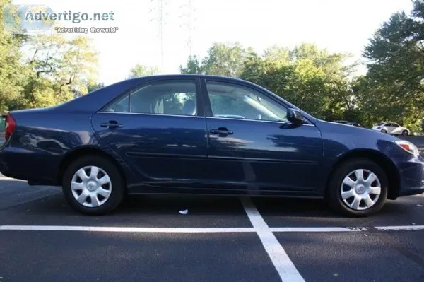 2004 Toyota Camry LE Blue 50055 Miles