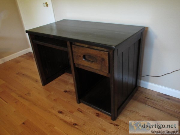 KIDS DESK  -  REDUCED
