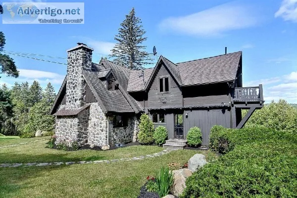 House for sale in the Laurentides