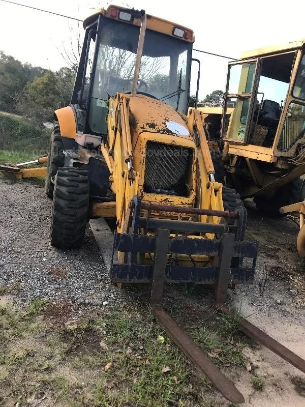 2004 JCB 214 Backhoe