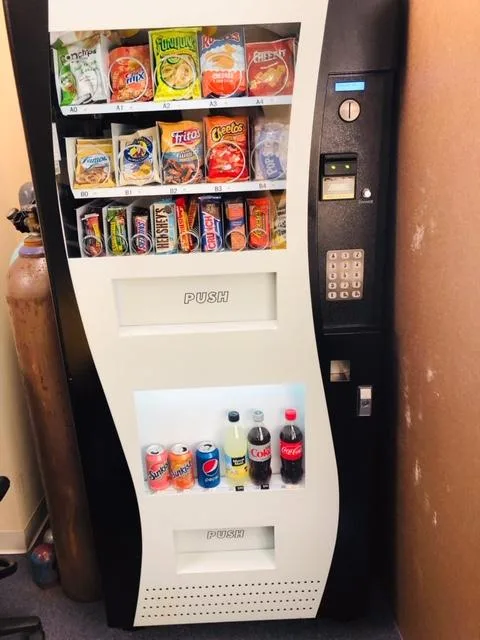 Refurbished Genesis GO 380 Combo Vending Machines