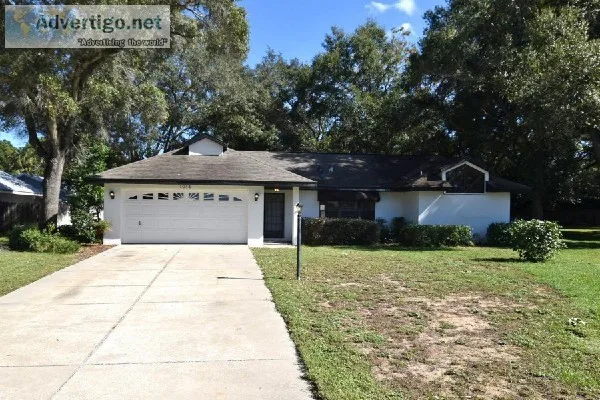 Welcome to 1014 Woodward Oaks Cir Eustis FL 32726