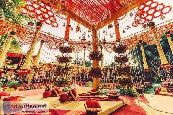 Hire the best Wedding Decorator in Delhi