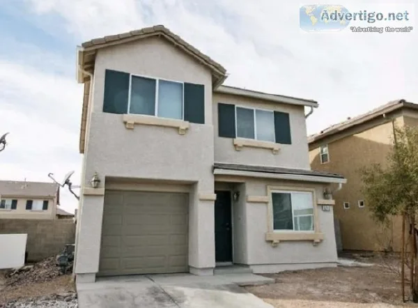 newly remodeled home has an open floor plan and plenty of living