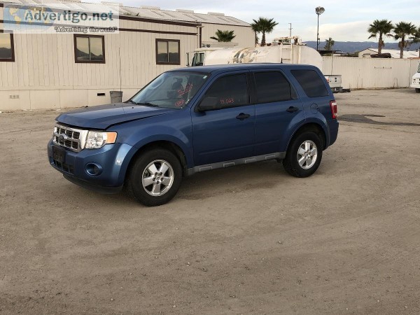 2010 FORD ESCAPE SUV