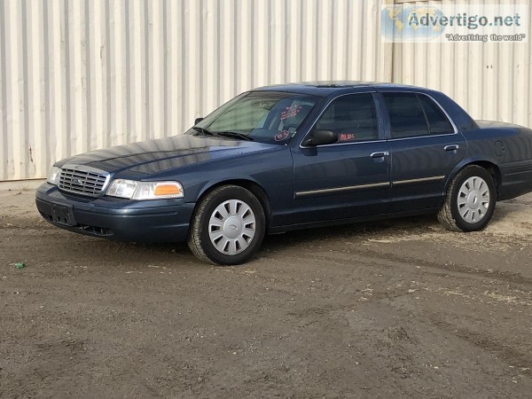 2009 FORD CROWN VICTORIA SEDAN