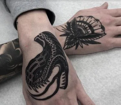 Find the best Traditional Tattoos Shop in Highbury
