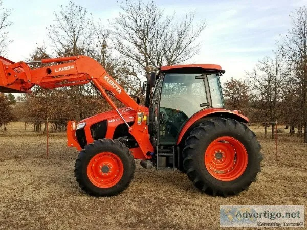 2017 Kubota m5-111 12speed