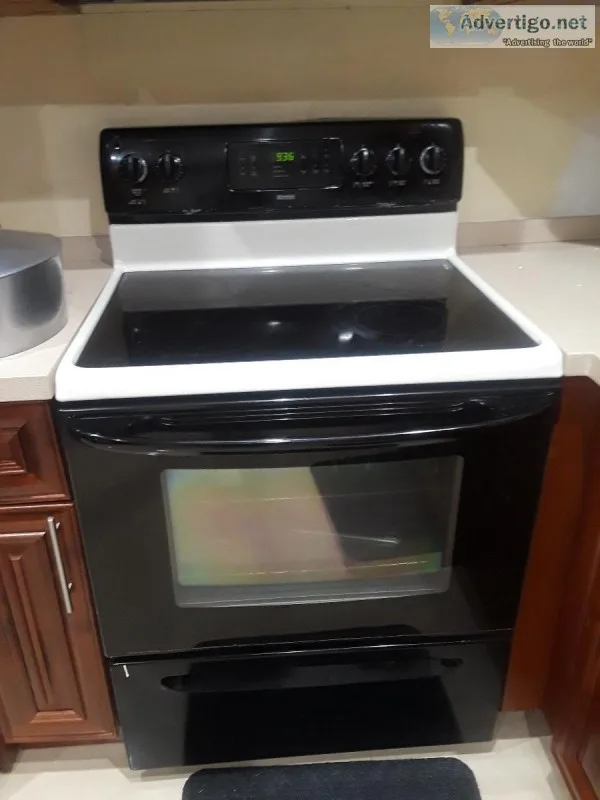 Kenmore Glass top stove