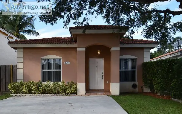 Welcome to 8057 NW 199th Ter Hialeah FL
