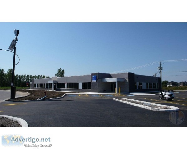 New office from 4000 to 10765 sqft Industrial Park St-Eustache