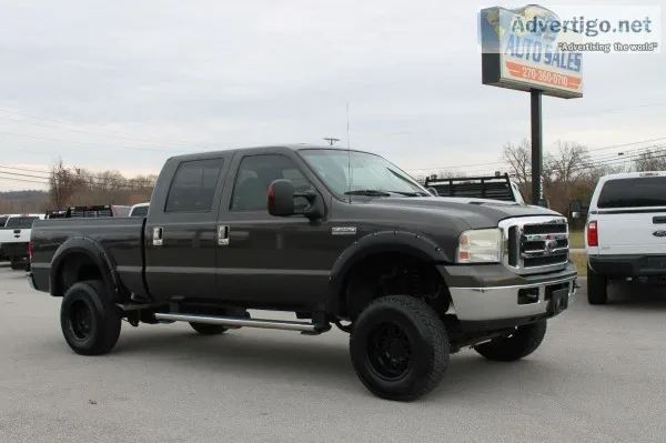 2006 Ford F-250 XLT Crew Cab 4x4 TR10444