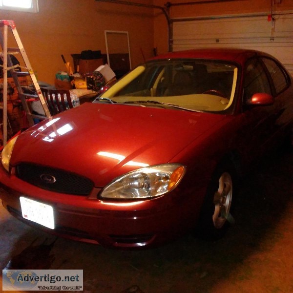 2004 Ford Taurus