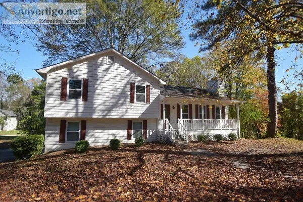 Welcome to 441 Don Cir SW Marietta GA 30064