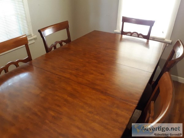 Maple dining room set