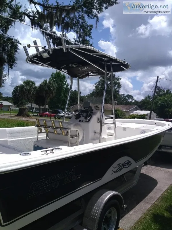 2011 Carolina Skiff 218 DLV