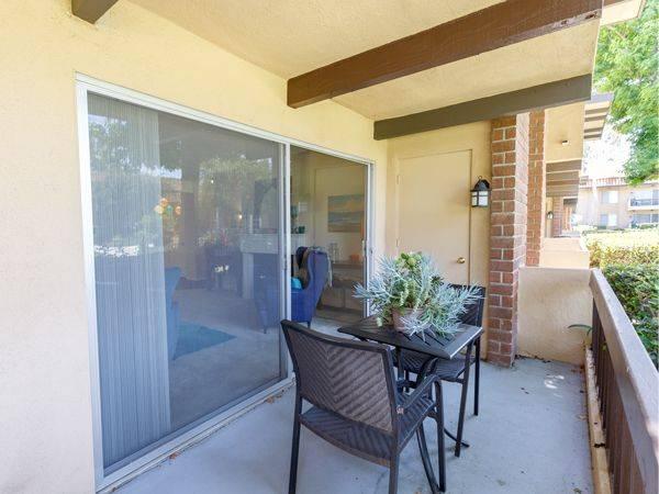 1775  1br - 760ft2 - Luxurious 1BR apt  Open living space  Moder