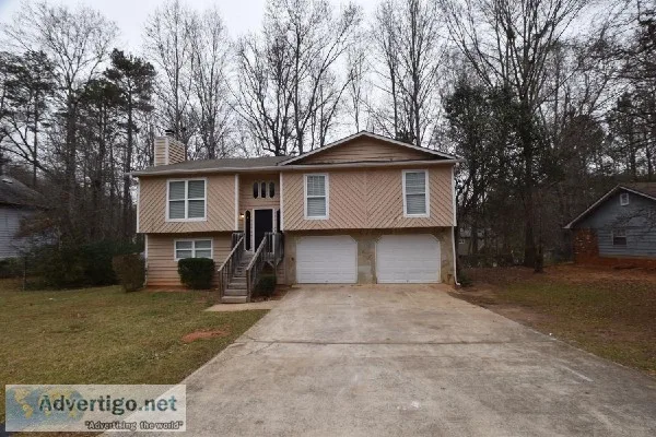 Welcome to 2670 Trail Creek Cir Lithia Springs GA