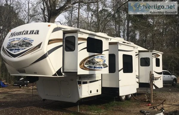 2013 Montana Luxury Camper