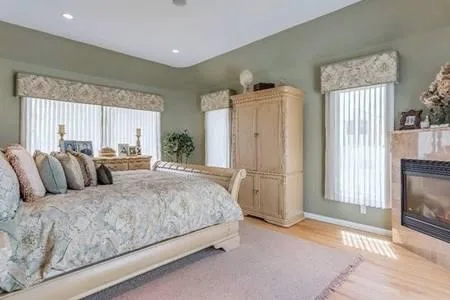 Custom 5BR 3 Bath Heated Pool Beach House
