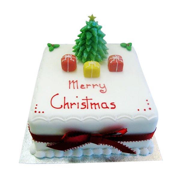 Christmas Tree Cake