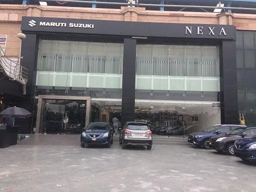 Grab Offers On Car At Nexa Showroom In Delhi