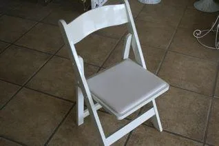 Wood Folding Chairs