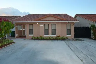 Adorable home for rent