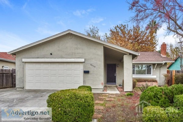 Attractive 3BR2BA ready now