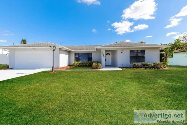 Single family home for rent....2029 SE Benedictine St Port St Lu