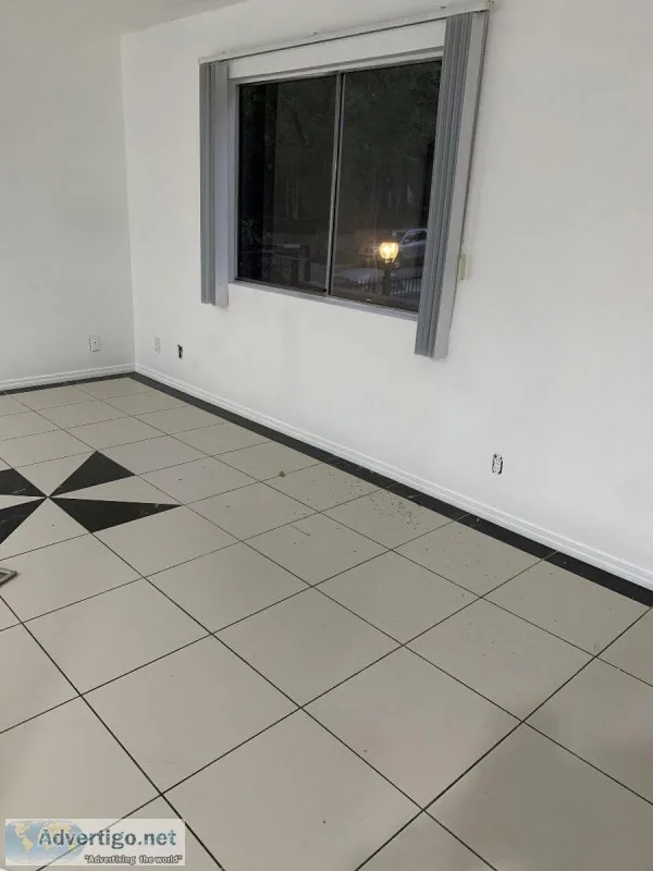 One month FREE rent Remolded 3 Bed2 Bath Apartment (West Hollywo
