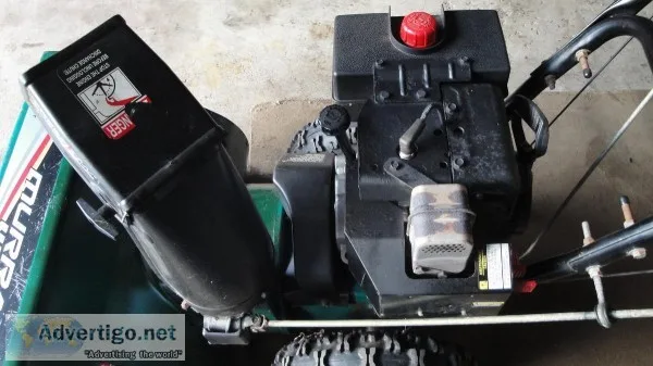 (Snow Blowers) 27&rdquo 8Hp Murray Ultra Snow King 2-Stage Snowb