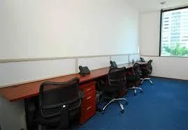 PLUG AND PLAY SPACE FOR BUSINESS PURPOSE