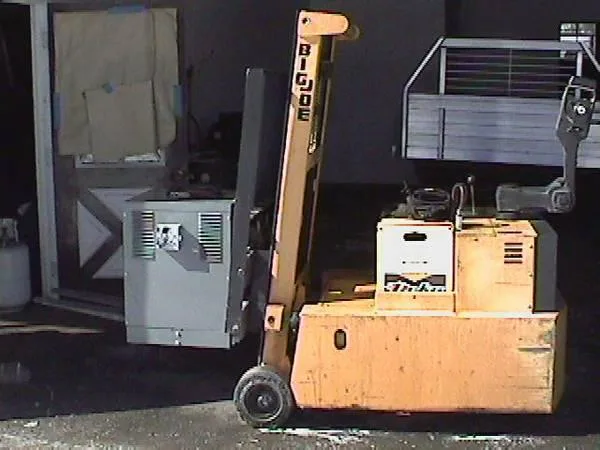   Big Joe Electric FORKLIFTSTACKER 