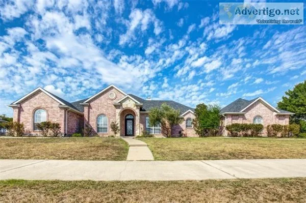 Home for Sale in Van Alstyne TX - 46 Preakness Place Road