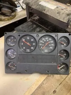1998 Freightliner Dash Cluster