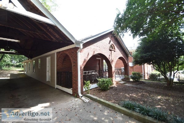 Welcome to 708 Bryan St SE Atlanta GA 30312