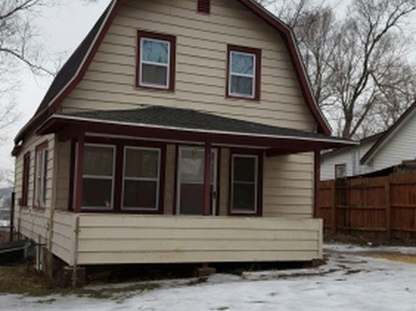 2 Bedroom 1 Bathroom (Half Deposit)