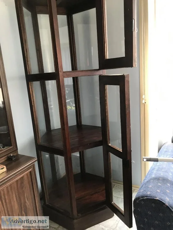 Display cabinet