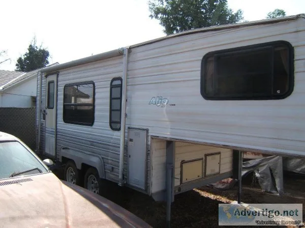 1991 Aljo 22  Fifth Wheel Travel Trailer