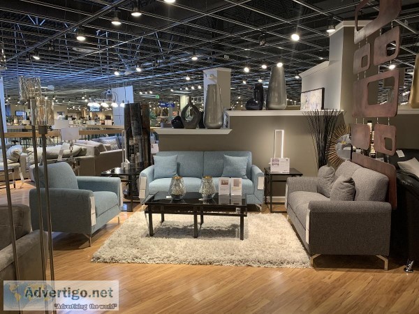 BRAND NEW 3 PIECE LIVING ROOM SET. STILL IN FACTORY BOX. ALL PIE