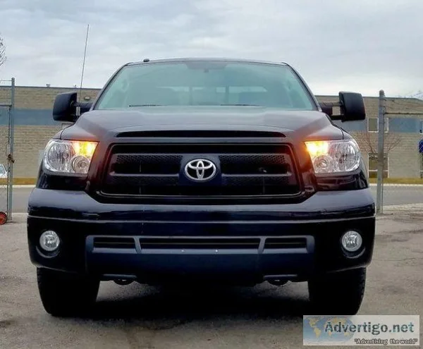 FOR SALE 2013 TOYOTA TUNDRA TRD OFF ROAD. DOUBLE CAB