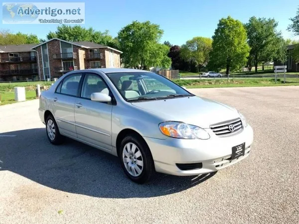 2004 Toyota Corolla LE Silver 99504 miles