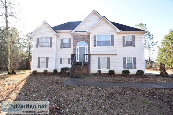 Welcome to 136 Shepherd Dr Covington GA