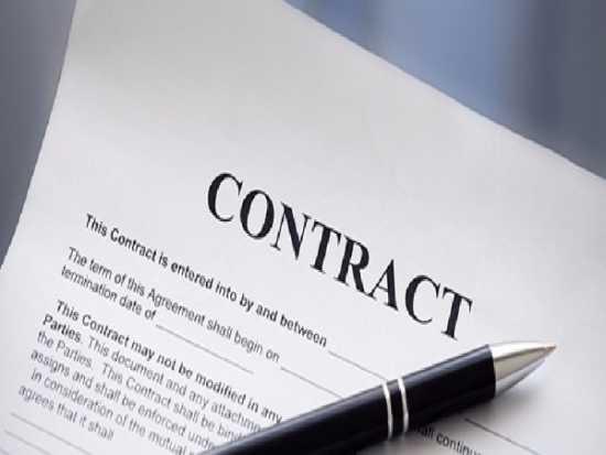 Have your Contracts Reviewed to reduce riskget outstanding invoi