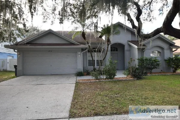 Welcome to 2216 Kenwick Dr Valrico FL 33596