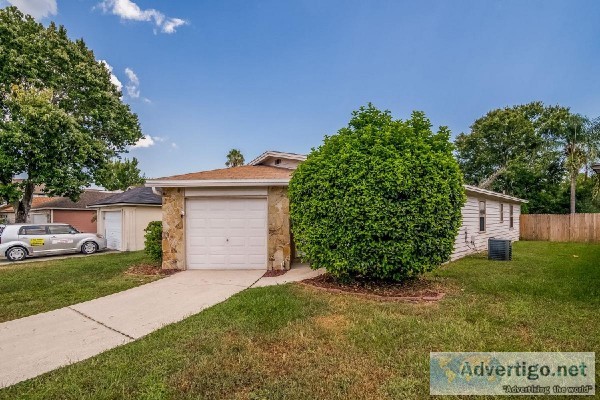 Welcome to 409 Filmore Dr Jacksonville FL 32225